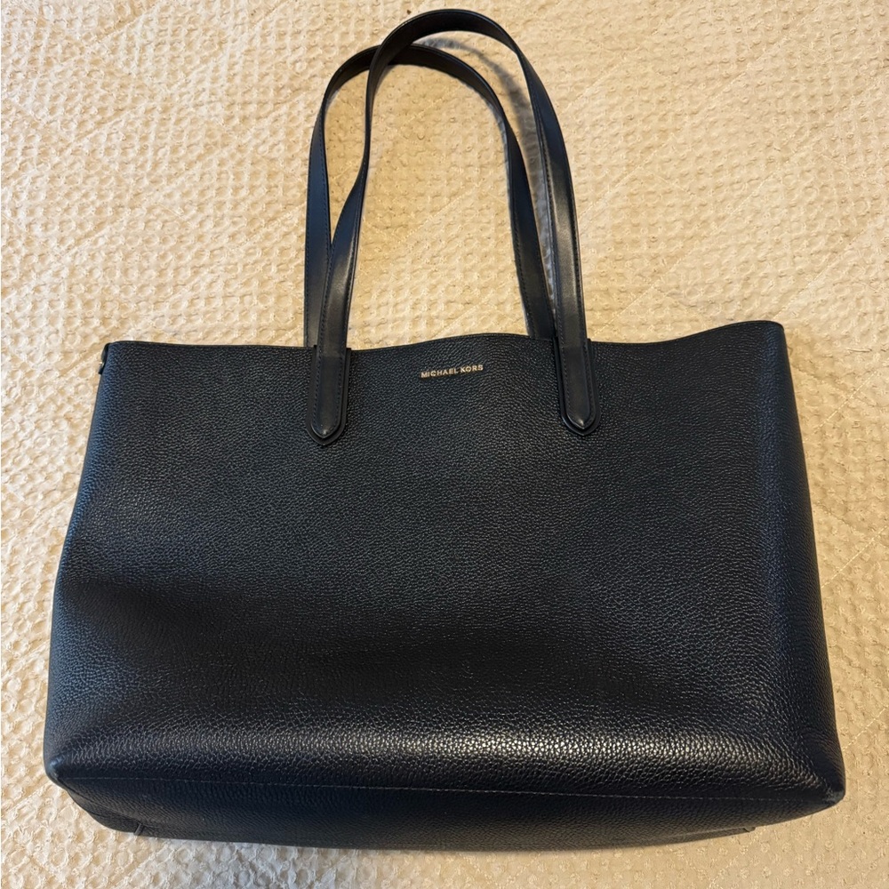 Michael Kors Tote